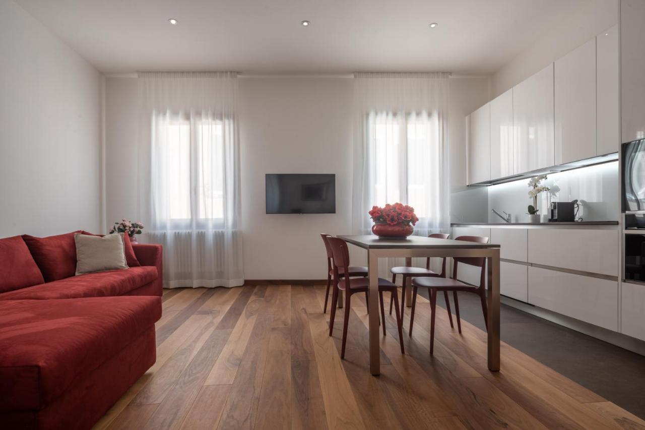 Rialto Deluxe Grand Canal View R&R Venesia Bagian luar foto